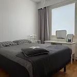 New! A Wonderful Gem! Private Yard, Carport And Sauna Apartamento